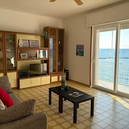 Perla Sul Mare Apartament Vibo Marina